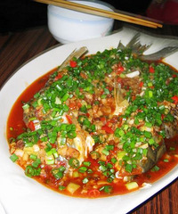 ˽ˣϲڰڵͬѧпڸ  ˮ