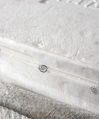 ��բз����һȺ���ˣ����ǵΰ�Թ����˲�����������ɱ��