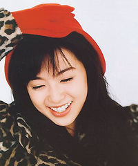 酒井法子41岁了,她是天山童姥啊?怎么看起还像16岁!