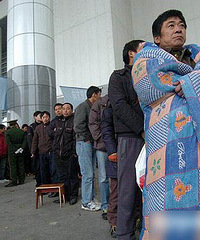 是不是每个游子都是上辈子被春运挤断翅的天使