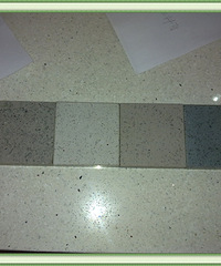 ̨�棺��ɫʯӢʯ��ǳ��ɫ��ͼ�д������ڶ���