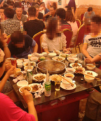南坪的兄弟姊妹伙都进来摆哈南坪有些啥子好吃的噻....