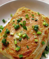 好吃的豆皮包糯米饭~~~~