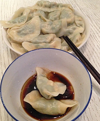 好吃不过饺子,舒服不过躺着