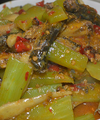豆妈秘制:泡椒莴笋头耙泥鳅---【厨娘煮夫争霸赛】