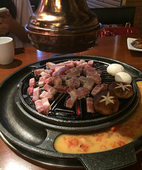 今天天气好,适合开贴。顺便评下最近的伙食。