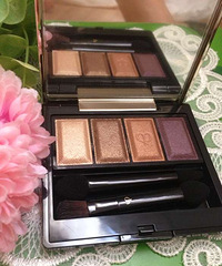 �ٺ١�����յļ�����ױ����ϵ��