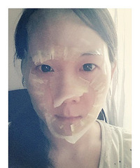 亲身示范如何做一个五毛钱的面膜