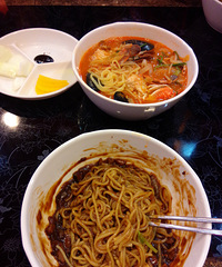 今年晃晃荡荡的旅行中碰到的美食【美食狗仔大PK】