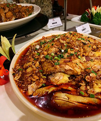 堵起两个小时都要去打包的酸酸鸡以及各种嘎嘎+【美食狗仔大PK】