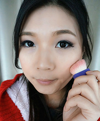 ����ױ��68�Ρ��ʺϾۻ��ɶԵġ�Ů����ױ