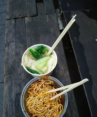 早餐马凉虾~路边摊~呵呵~