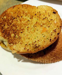 一家喜欢用宜家小件的店…一家粑粑饼饼涨到