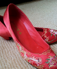 ����ʽ����ȹ��Ҫ���Ь������һ����Ь�Ƽ�