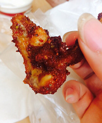 �ֻ�ͷ��ʳ�����롫��ֻ�Ի�����¥