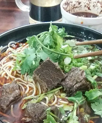这个月照她们害惨了 竟是深夜喊我去视察工作【美食狗仔大PK】
