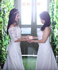 【AMOR试拍】和妈妈拍婚纱照,完全是俩姊妹,原片美哭了!