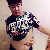反手摸肚脐的终结者
