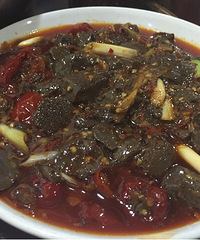 羊肉管子,这家人气有点火爆,朋友说晚上路