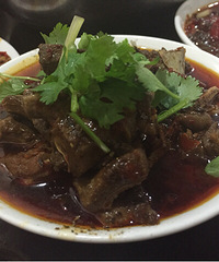 羊肉管子,这家人气有点火爆,朋友说晚上路