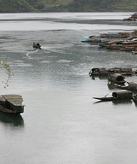 重庆周边耍水地,可以光脚板亲水的地方