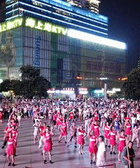 江北大妈跳tfboys的歌
