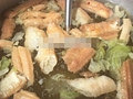 黑暗料理:白菜油条汤