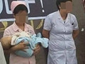 护士被逼抱尸示众