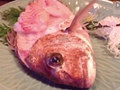 吃生鱼片时恐怖一幕