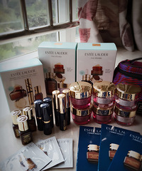 ɹɹ���ڵ��ֵ���ʫ����.�������ڲֿ��﷢ù��..