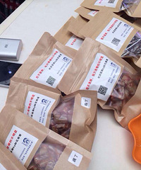 北滨路居然之家购物狂微商美食市集,白吃白喝还打折