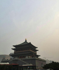 ����Ů���ӵ�������ҹ��ɽ����������