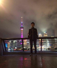 �Ҵ�Ů����Ů������ľ�У�