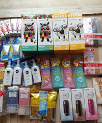 老太太独自跟团游日本,完成全部Shopping任务!甘拜下风!