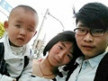 18岁父亲网上求捐钱