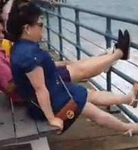 这是一种多么痛的领悟,忍不住笑出声了