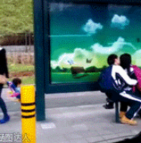 现在的学生不敢看,我怕中毒