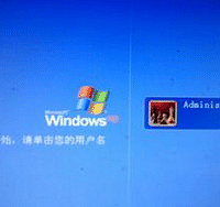 我家电脑已经坏了一年多了,突然开机了!!!
