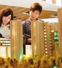 两口子买房,是方便一方还是取中间地段好?