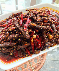 #桃子做饭给你吃#夏天必备下酒菜——冷吃牛肉。