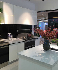 С׵װ·һֱǱˮڵҵʱ~