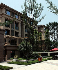 求推荐价130-180万左右的洋房或者别墅