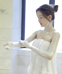 拯救夏天晒黑的妹子,思妍丽全能身体护理膜来了