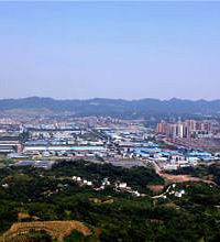 趁着茶园的风头正热,住过主城也住过茶园的人来客观摆下感受