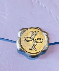 ����Logo��ô��������ۣ���ֻ����ʫʫ����¡