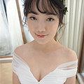 穿上性感又清新的婚纱