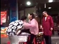 嫌贵不给女友买水果