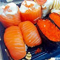 外卖58/盒的寿司不错