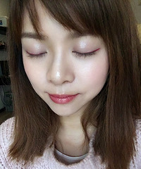 �����ױ�и�С��˼�����˷�ɫ��Ӱ����������������г��