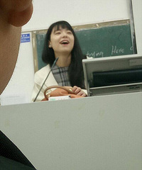 重庆一学院现美女老师,又是别人家的老师